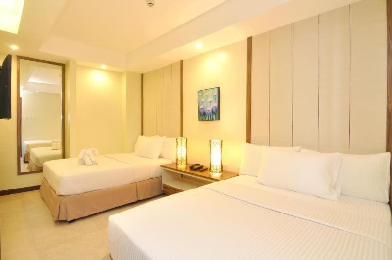 Belian Hotel Tagbilaran City Ngoại thất bức ảnh