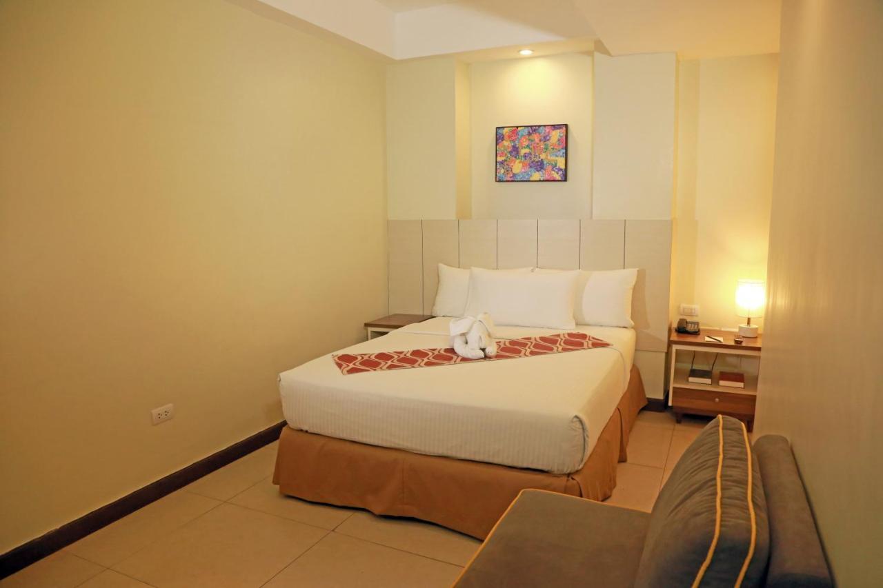 Belian Hotel Tagbilaran City Ngoại thất bức ảnh