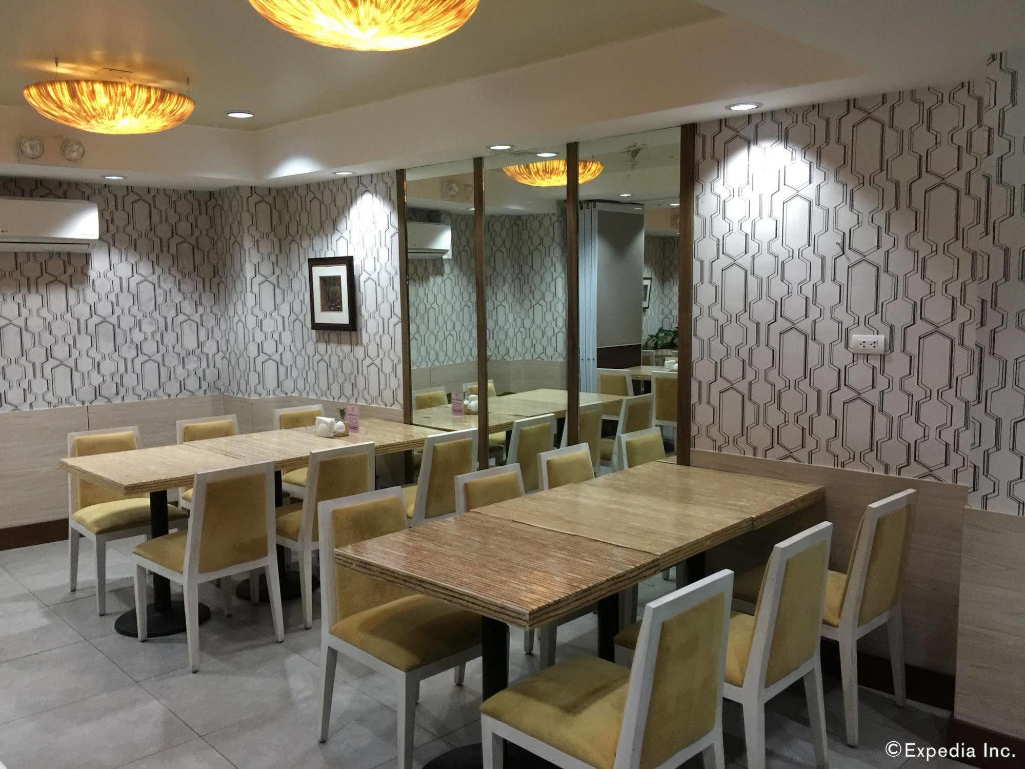 Belian Hotel Tagbilaran City Ngoại thất bức ảnh