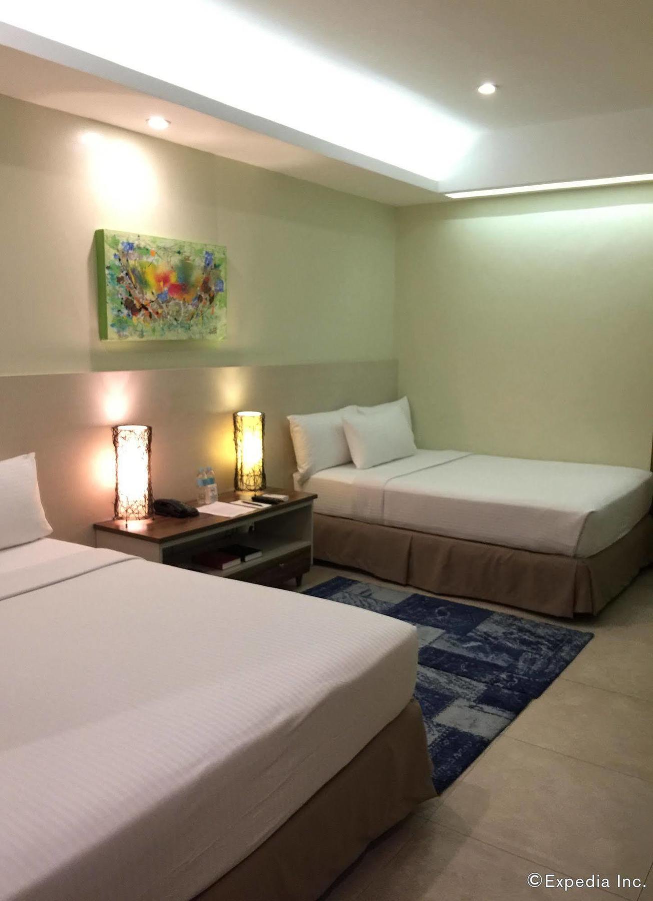 Belian Hotel Tagbilaran City Ngoại thất bức ảnh