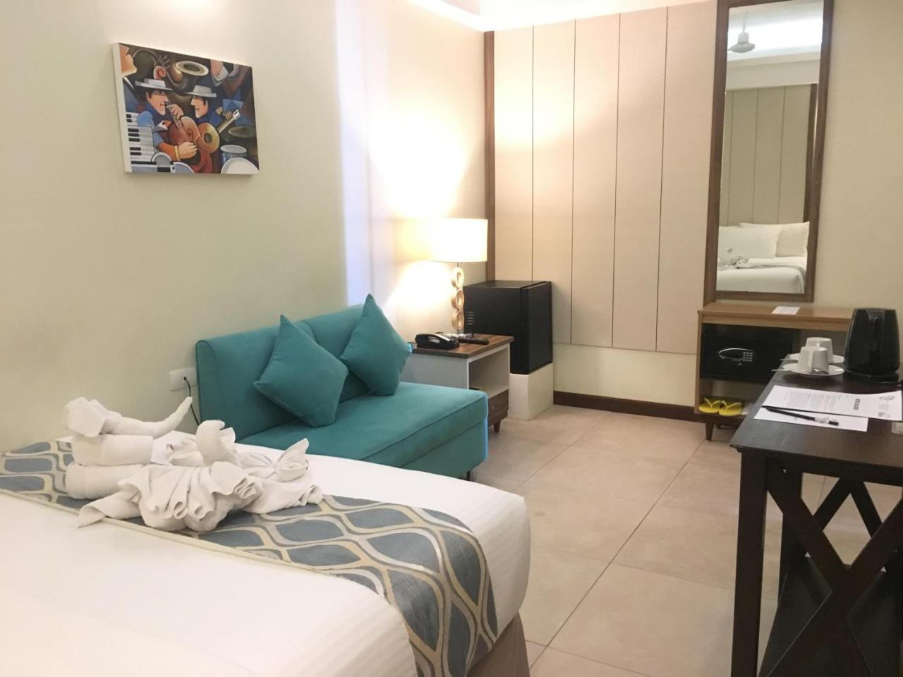 Belian Hotel Tagbilaran City Ngoại thất bức ảnh