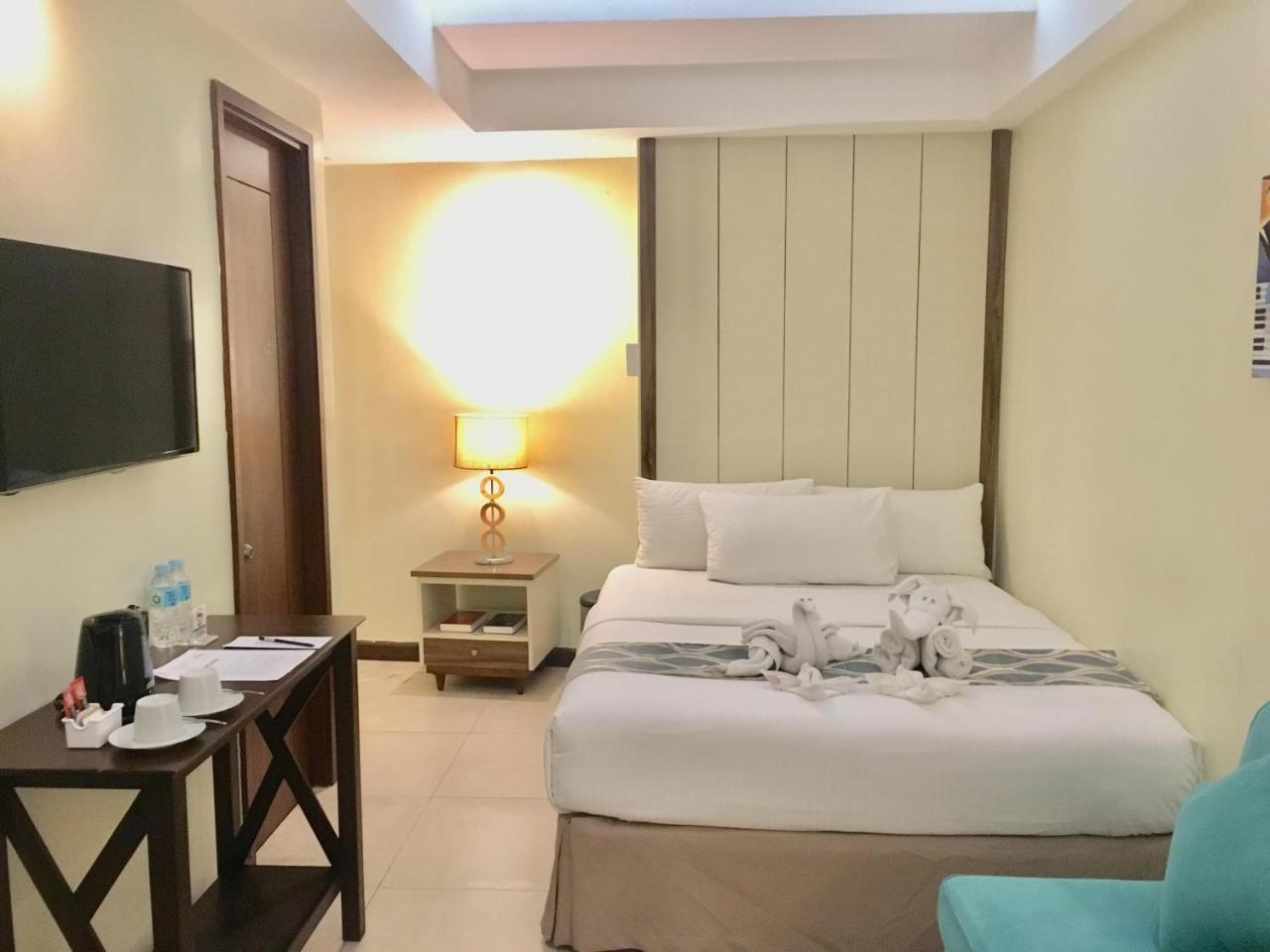 Belian Hotel Tagbilaran City Ngoại thất bức ảnh