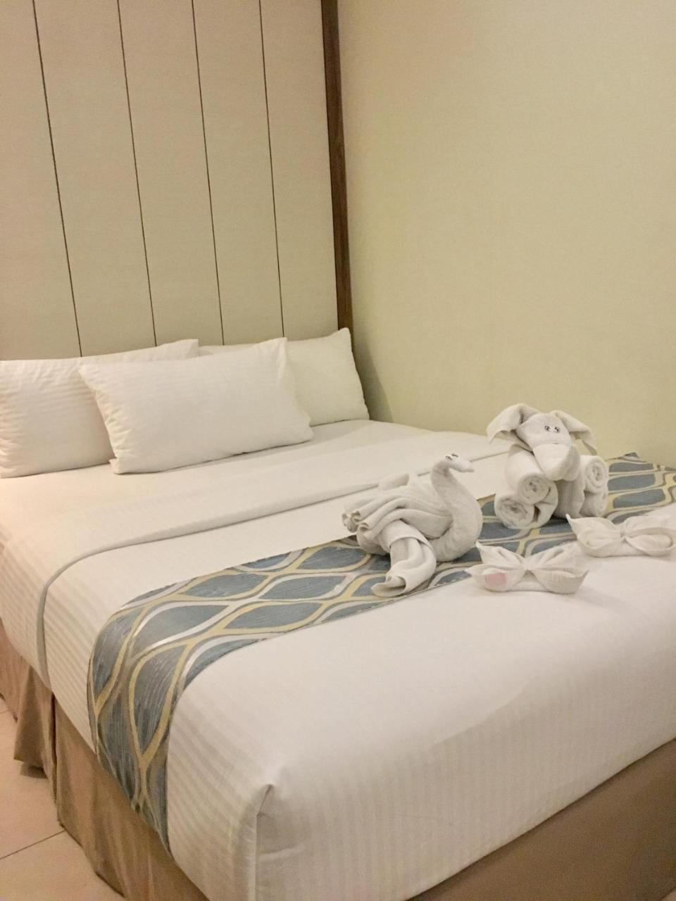 Belian Hotel Tagbilaran City Ngoại thất bức ảnh